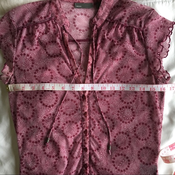 MEXX sheer capped sleeve top - Picture 5 of 9